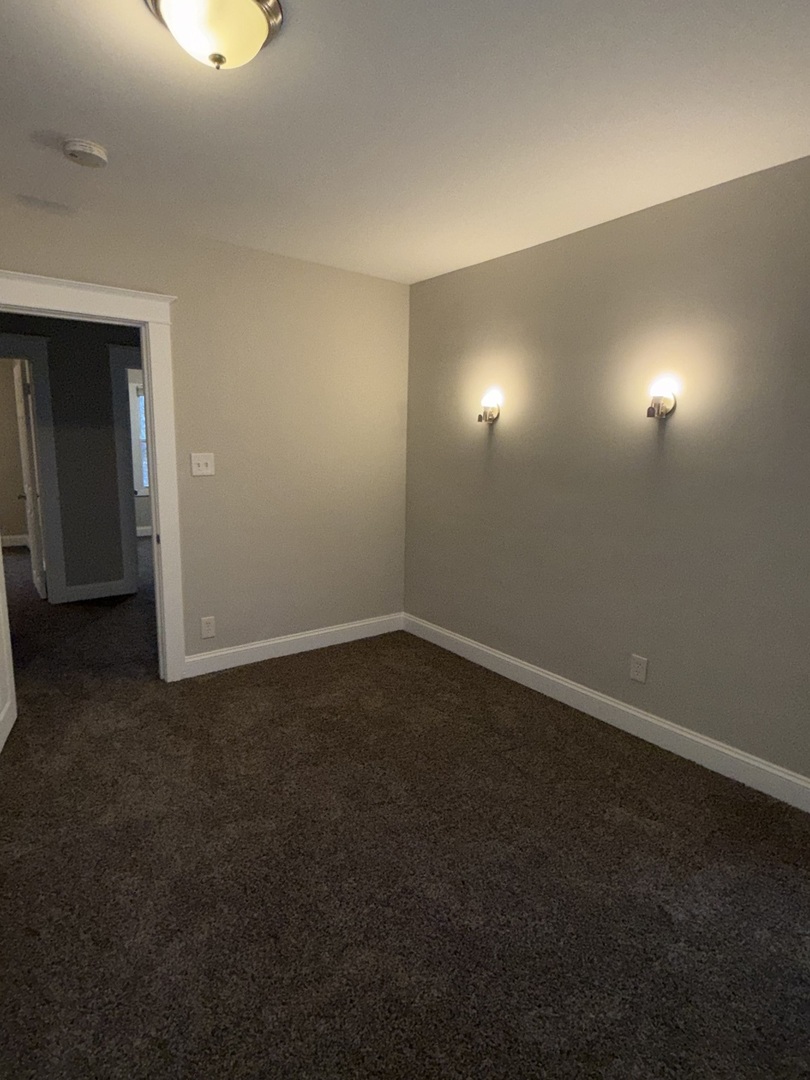 137 North East Avenue Aurora IL 60505