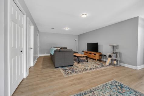 21 Berenz Place Bloomington IL 61701