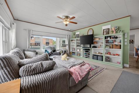 21 Berenz Place Bloomington IL 61701