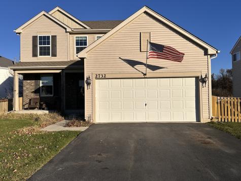 2732 Woodworth Avenue Woodstock IL 60098