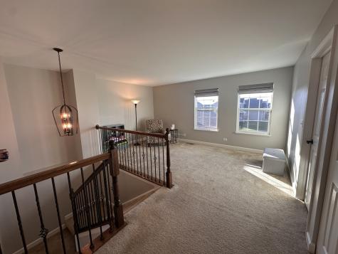 2732 Woodworth Avenue Woodstock IL 60098