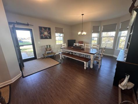 2732 Woodworth Avenue Woodstock IL 60098