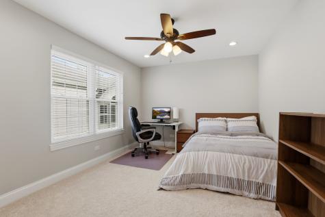 990 Sweetflower Drive Hoffman Estates IL 60169