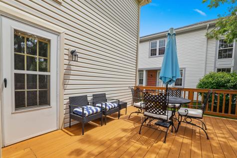 990 Sweetflower Drive Hoffman Estates IL 60169