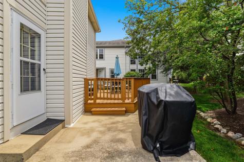 990 Sweetflower Drive Hoffman Estates IL 60169