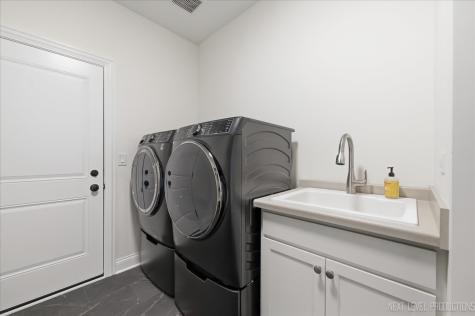 357 Pheasant Hill Drive North Aurora IL 60542