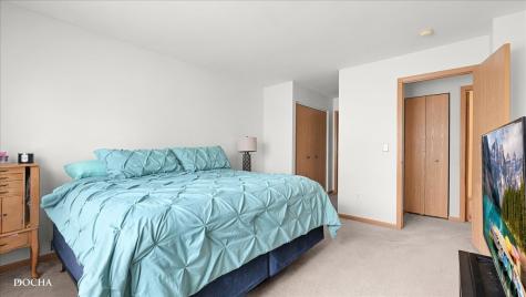 542 South Scott Lane Romeoville IL 60446