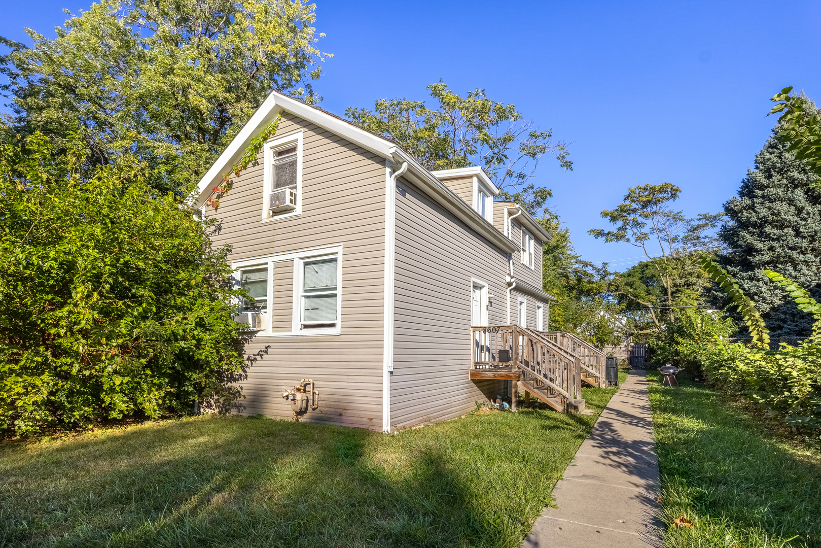 8607 South Morgan Street Chicago IL 60620