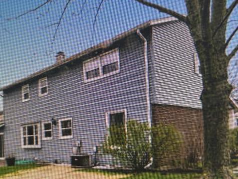 22 University Drive Buffalo Grove IL 60089