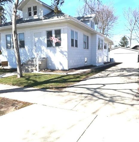 1548 Campbell Avenue Des Plaines IL 60016