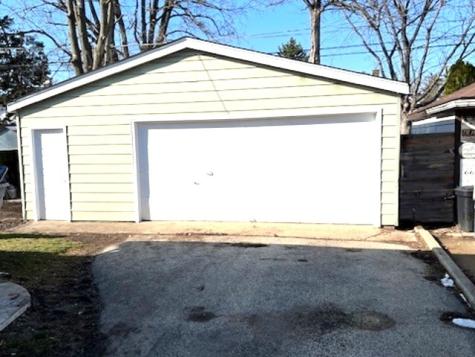 1548 Campbell Avenue Des Plaines IL 60016