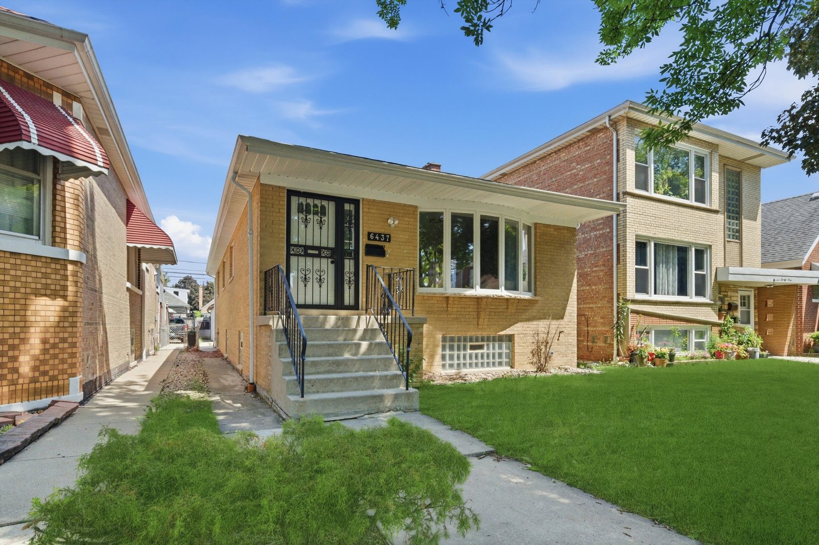 6437 South Kedvale Avenue Chicago IL 60629