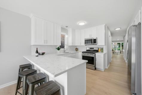 6437 South Kedvale Avenue Chicago IL 60629
