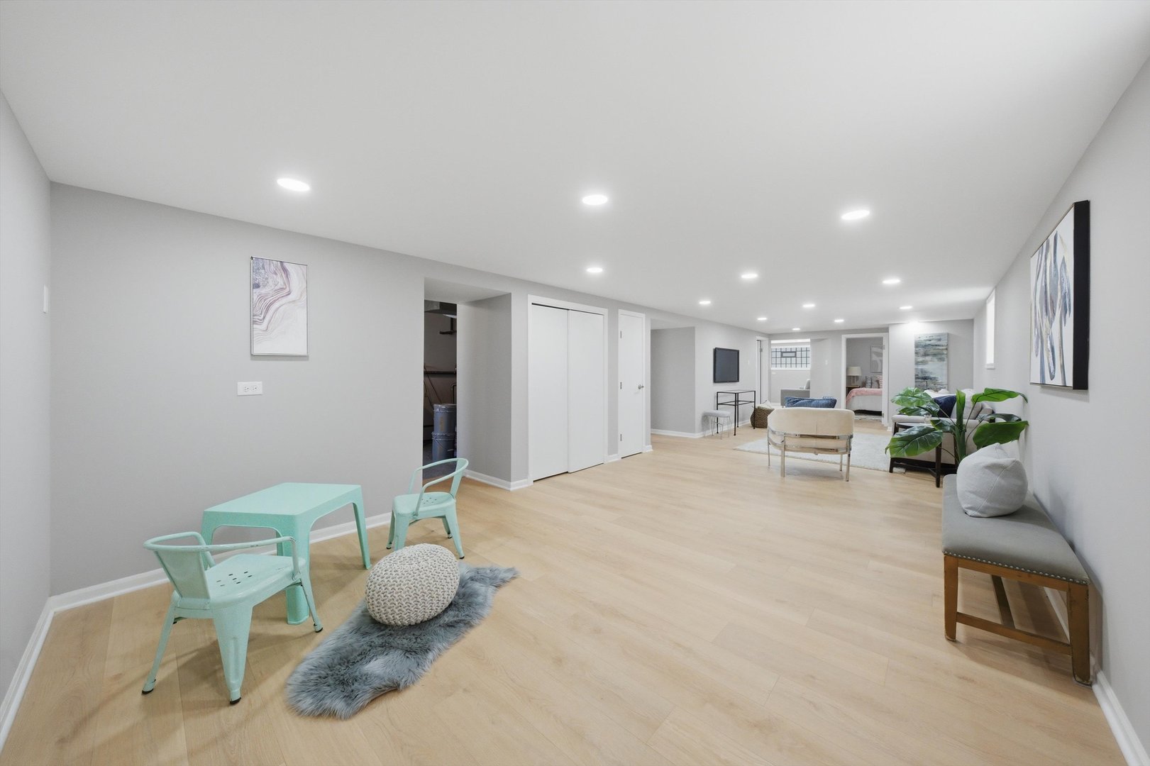 6437 South Kedvale Avenue Chicago IL 60629