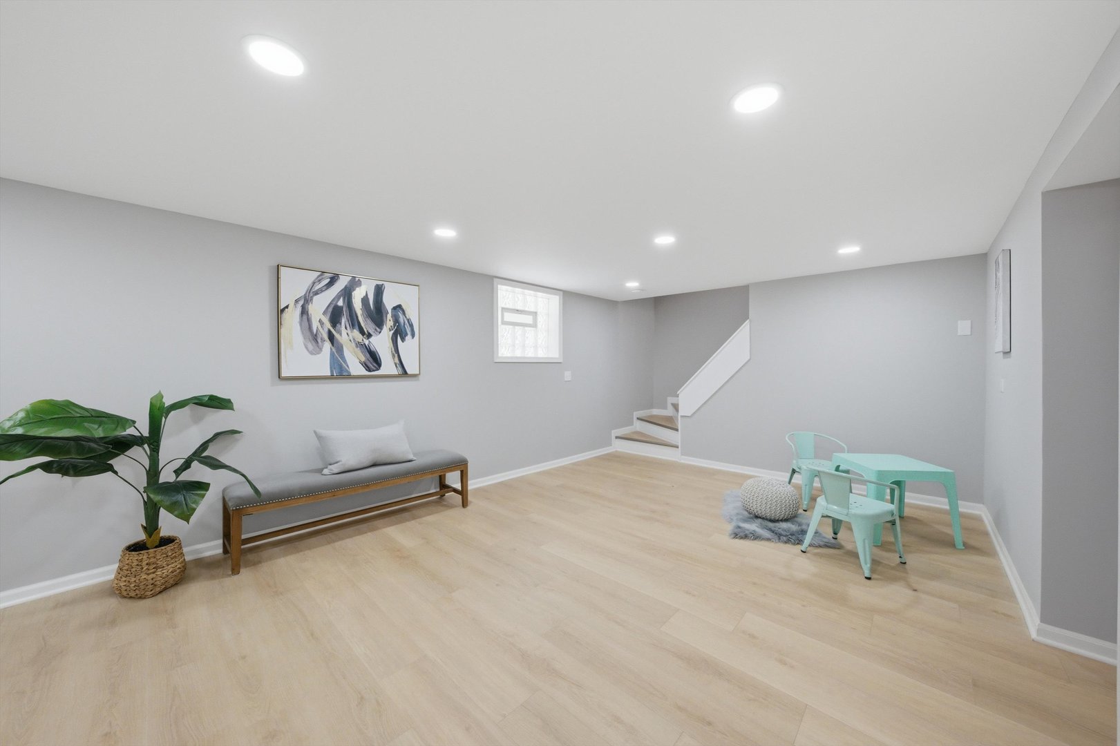 6437 South Kedvale Avenue Chicago IL 60629