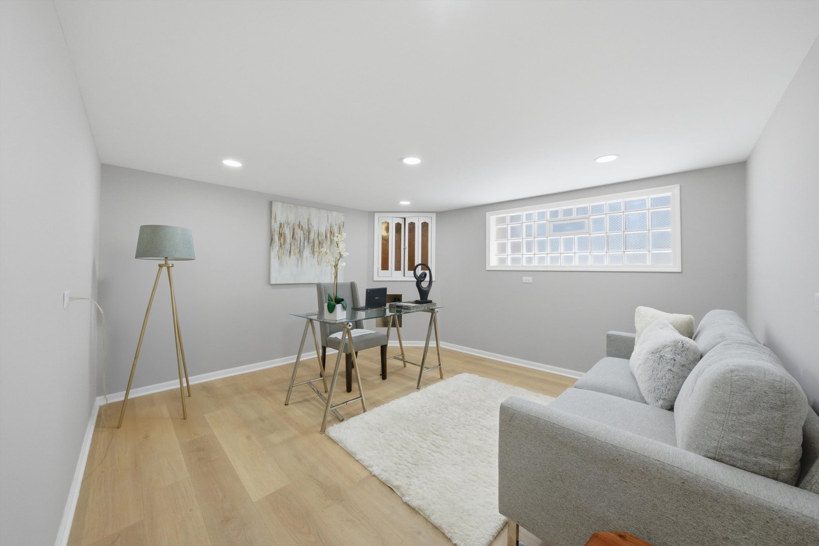 6437 South Kedvale Avenue Chicago IL 60629