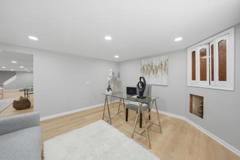 6437 South Kedvale Avenue Chicago IL 60629