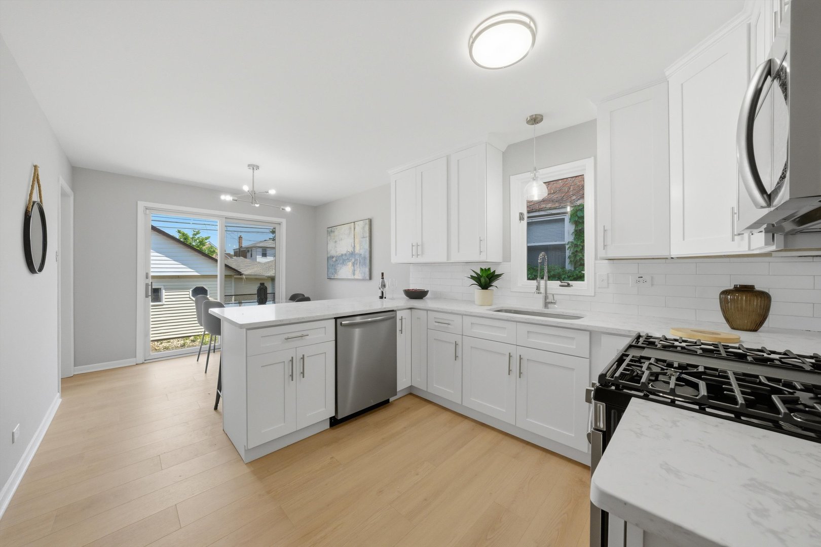6437 South Kedvale Avenue Chicago IL 60629