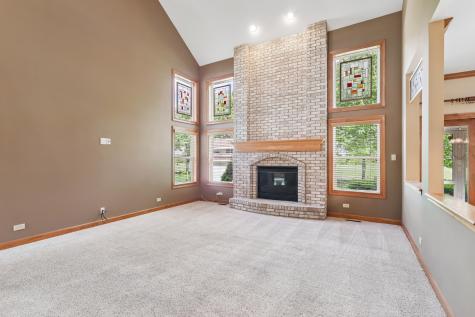 426 Heatherwood Drive SE Oswego IL 60543