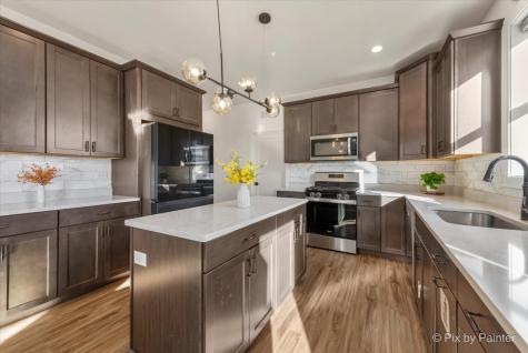 3553 Doral Drive Elgin IL 60124