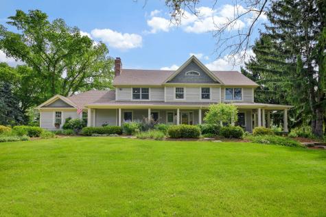 41W555 Wayne Drive St. Charles IL 60175