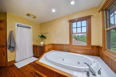41W555 Wayne Drive St. Charles IL 60175