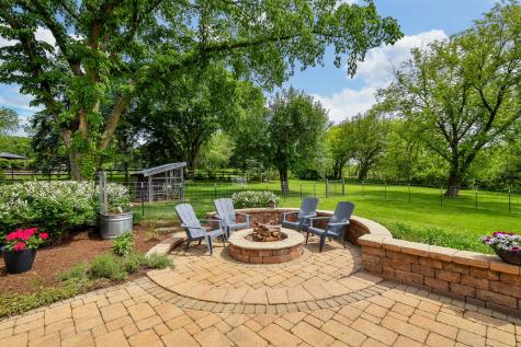 41W555 Wayne Drive St. Charles IL 60175