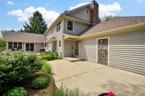 41W555 Wayne Drive St. Charles IL 60175