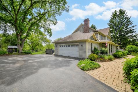 41W555 Wayne Drive St. Charles IL 60175