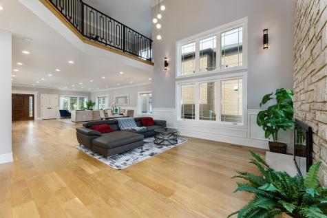 8348 West Farragut Street Norridge IL 60706