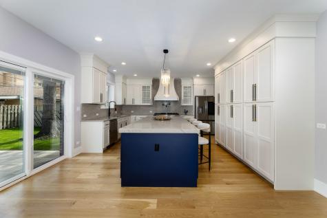8348 West Farragut Street Norridge IL 60706