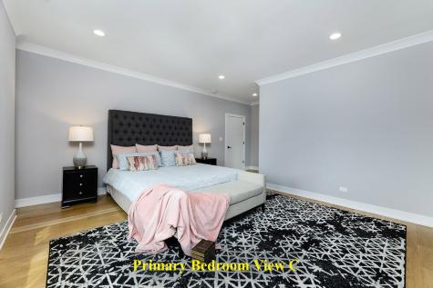 8348 West Farragut Street Norridge IL 60706
