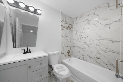 88 Hesterman Drive Glendale Heights IL 60139