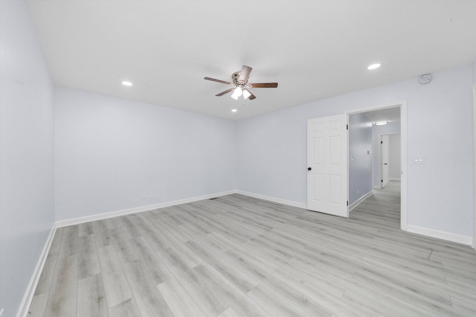 88 Hesterman Drive Glendale Heights IL 60139