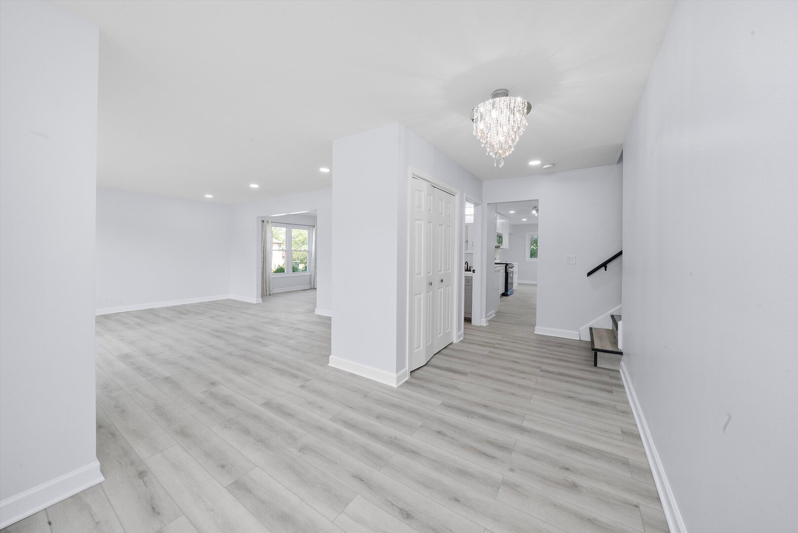 88 Hesterman Drive Glendale Heights IL 60139