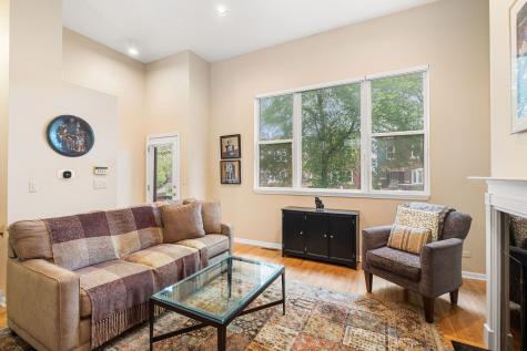 3438 North Monticello Avenue Chicago IL 60618