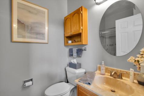 1575 Woodbury Circle Gurnee IL 60031