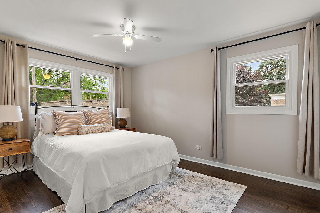 5911 North Keating Avenue Chicago IL 60646