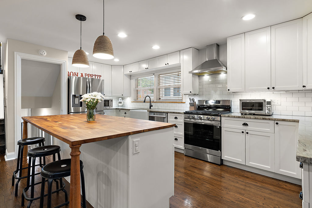5911 North Keating Avenue Chicago IL 60646