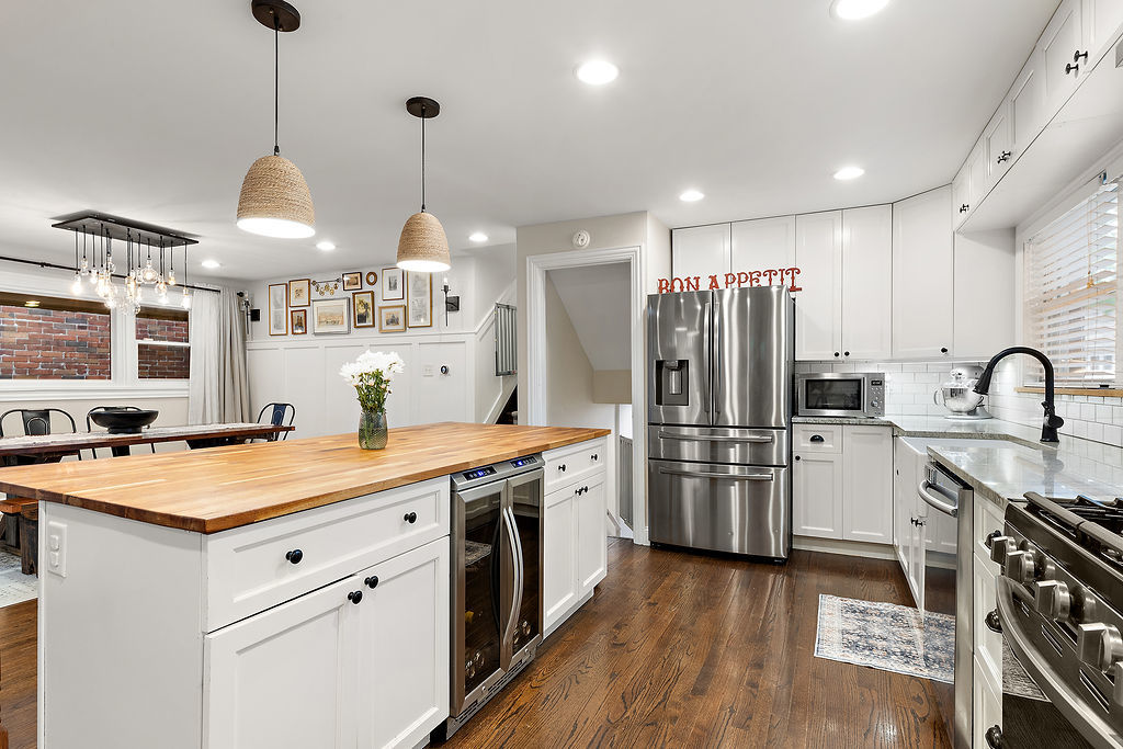 5911 North Keating Avenue Chicago IL 60646