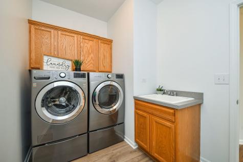 298 Fairhaven Drive St. Charles IL 60175
