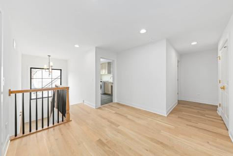 1310 North Eagle Street Naperville IL 60563
