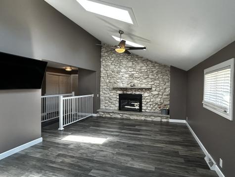 12795 Lawrence Road Sterling IL 61081