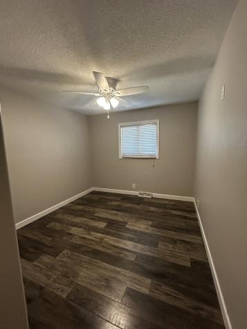 12795 Lawrence Road Sterling IL 61081