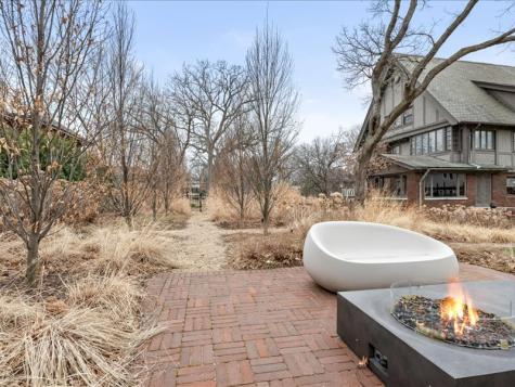 420 North Euclid Avenue Oak Park IL 60302
