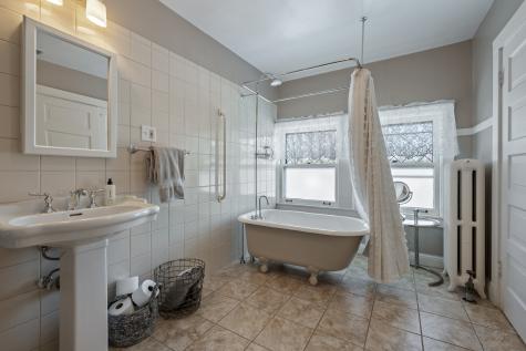 420 North Euclid Avenue Oak Park IL 60302