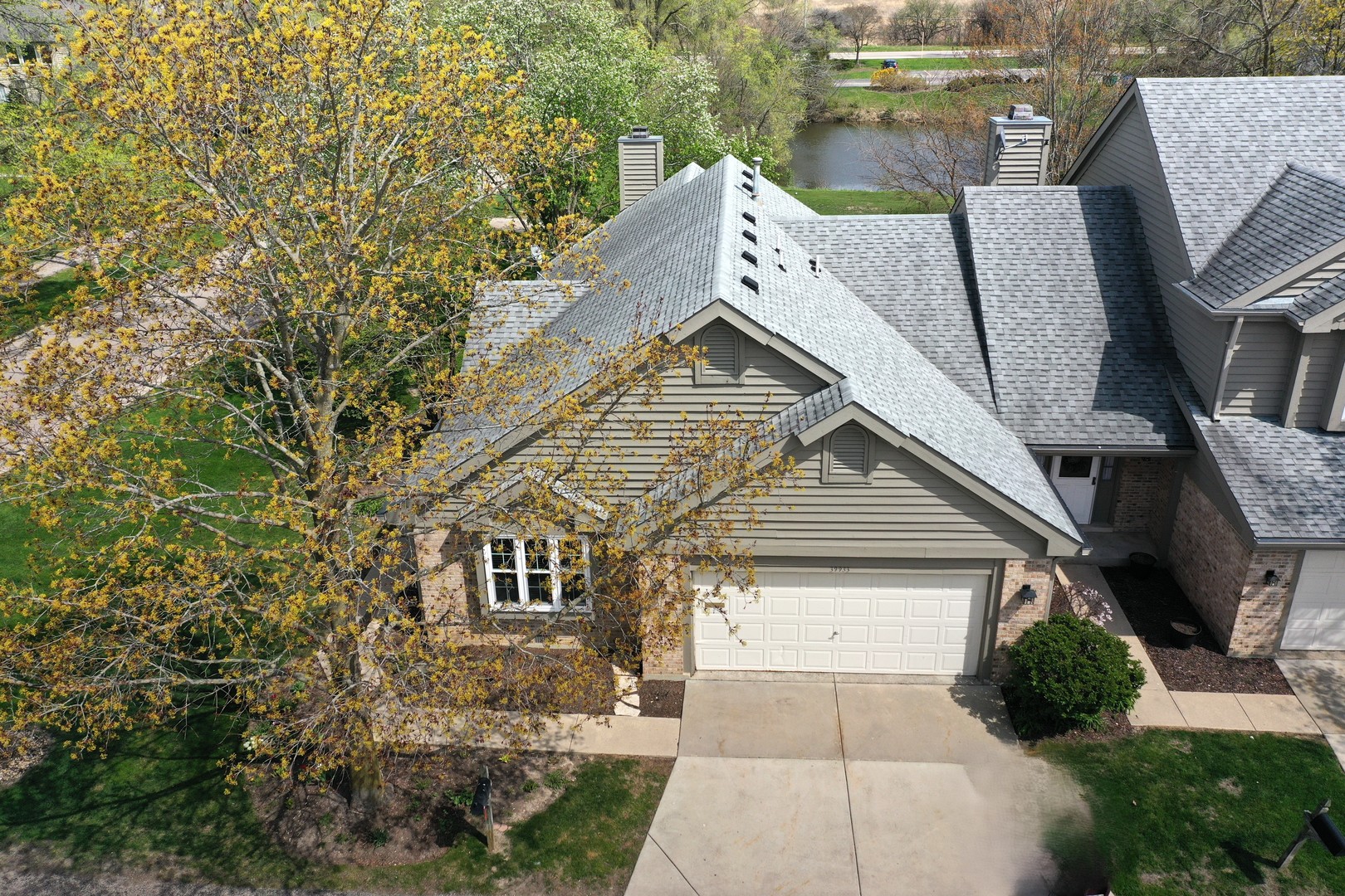 39933 North Golf Lane Antioch IL 60002