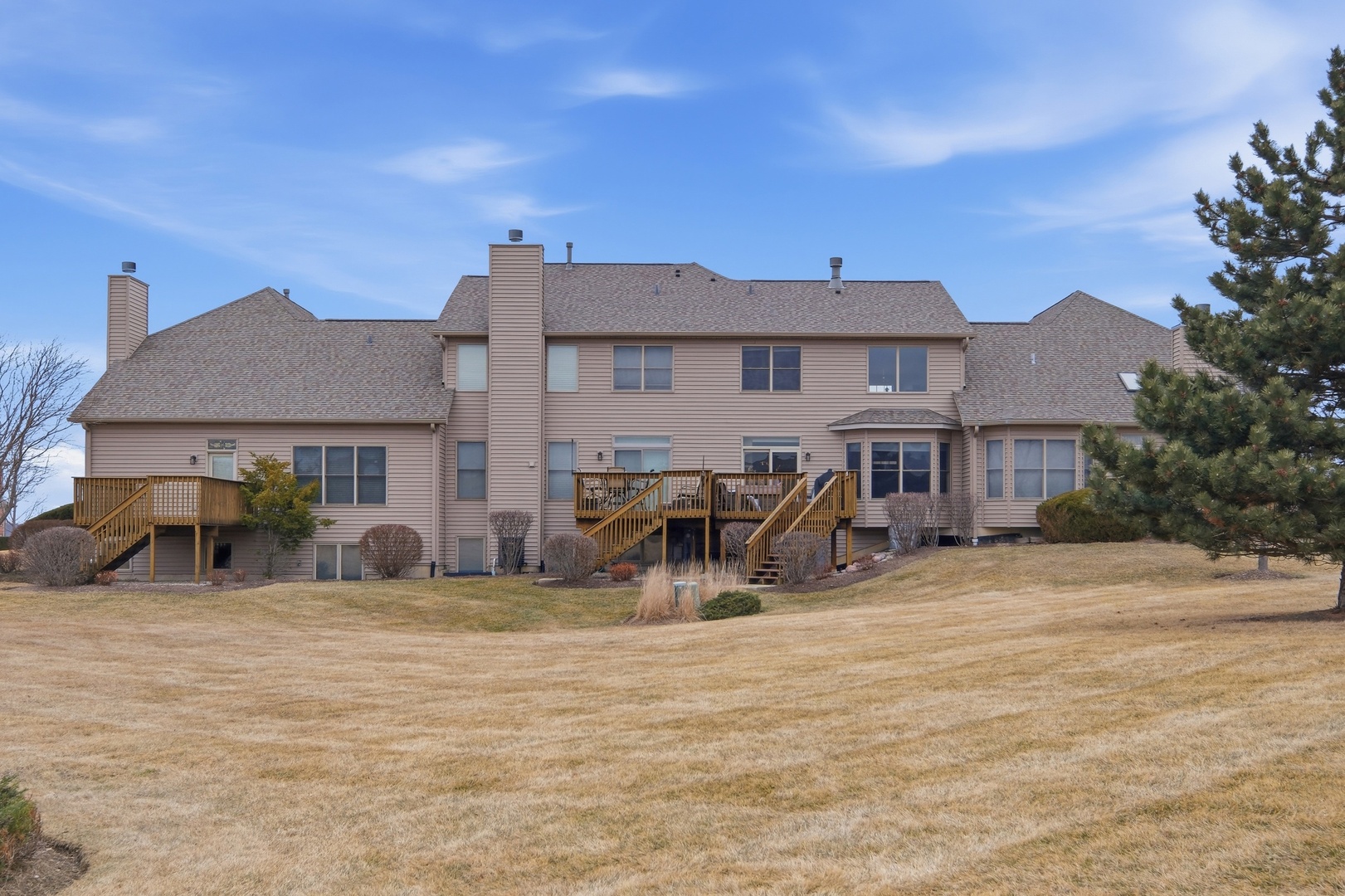 1063 Inverness Drive Antioch IL 60002