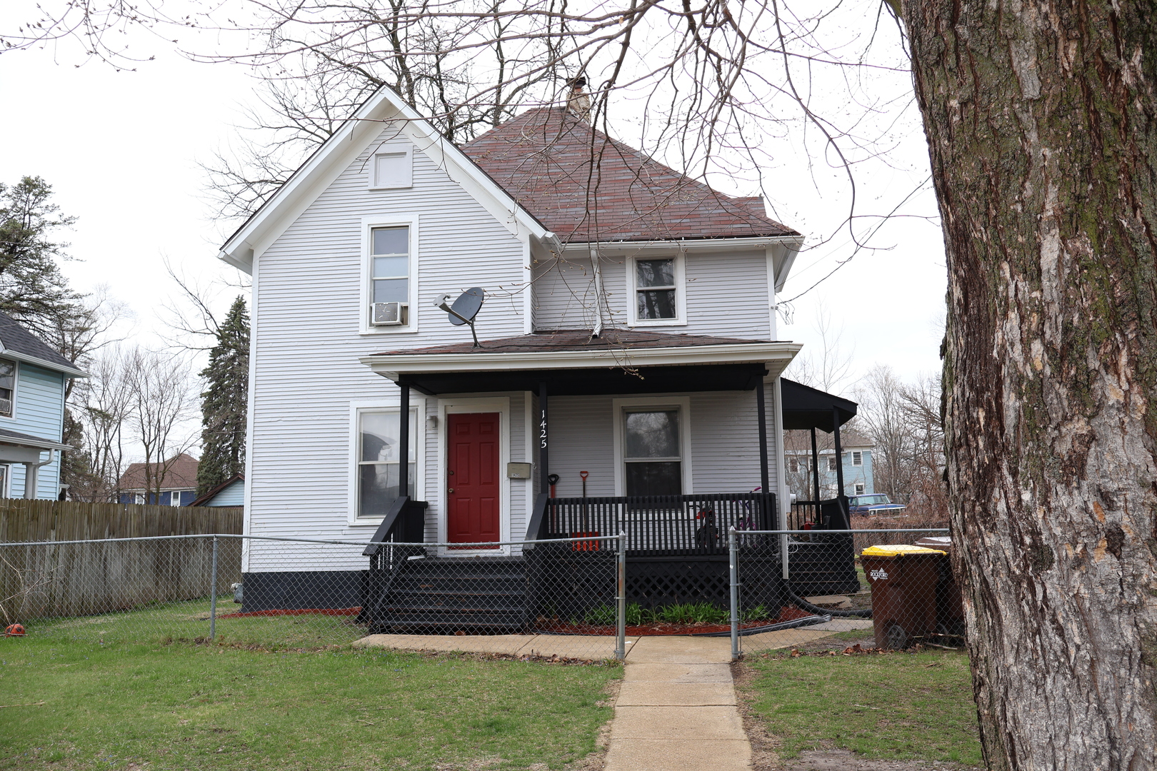 1425 Blaisdell Street Rockford IL 61101
