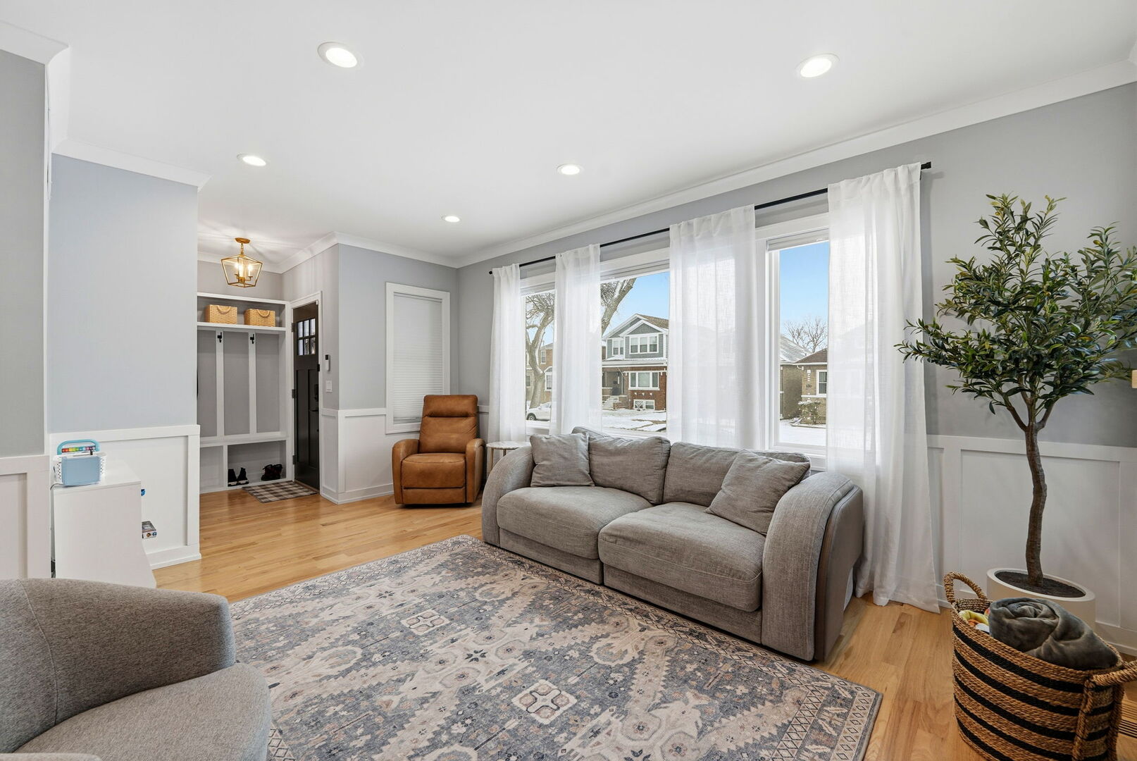 3806 North Nordica Avenue Chicago IL 60634